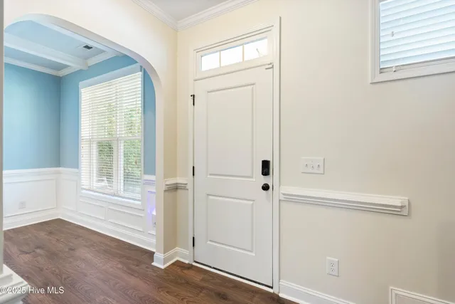 $430,000 | 402 Canvasback Lane, Sneads Ferry, NC 28460