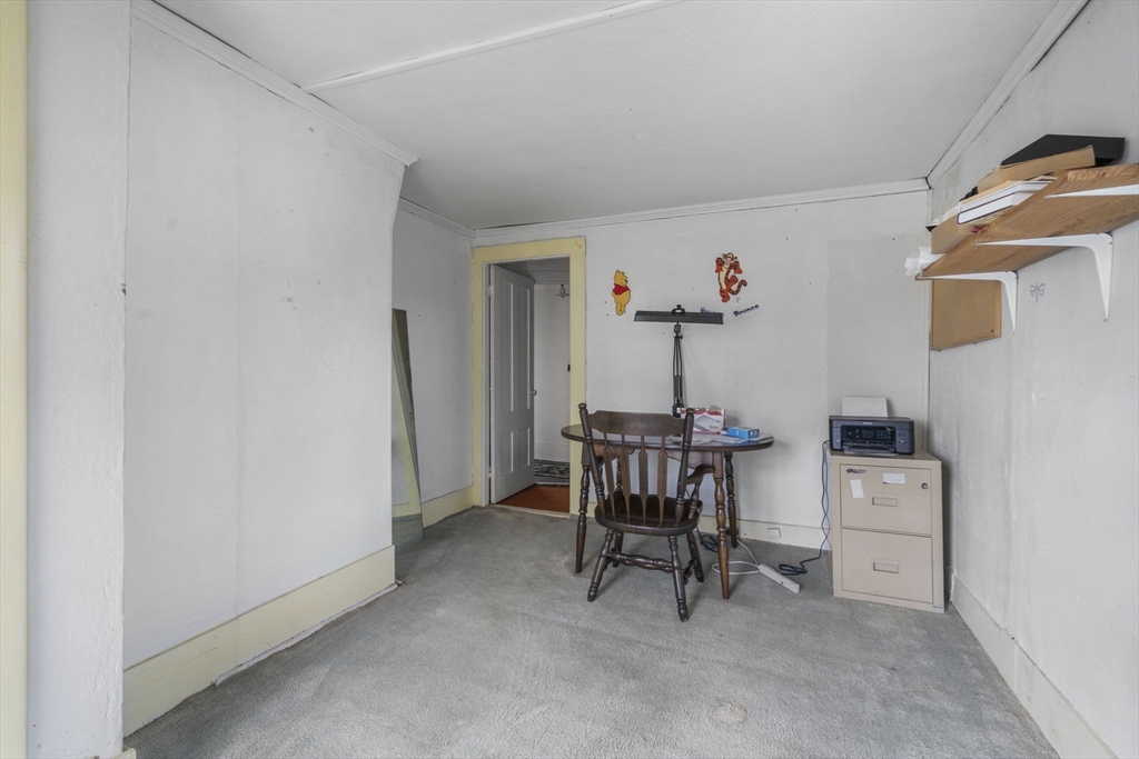 17-19 Whitehall Road Amesbury, MA 01913 - Photo 24 of 37 a dining room with furniture and window