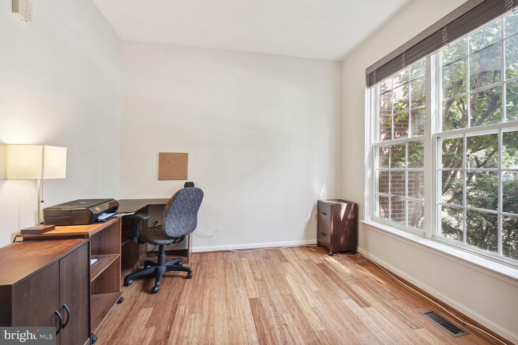 18461 Crownsgate Circle Germantown, MD 20874 - Photo 16 of 43 Main Level Office with Oversized Windows
