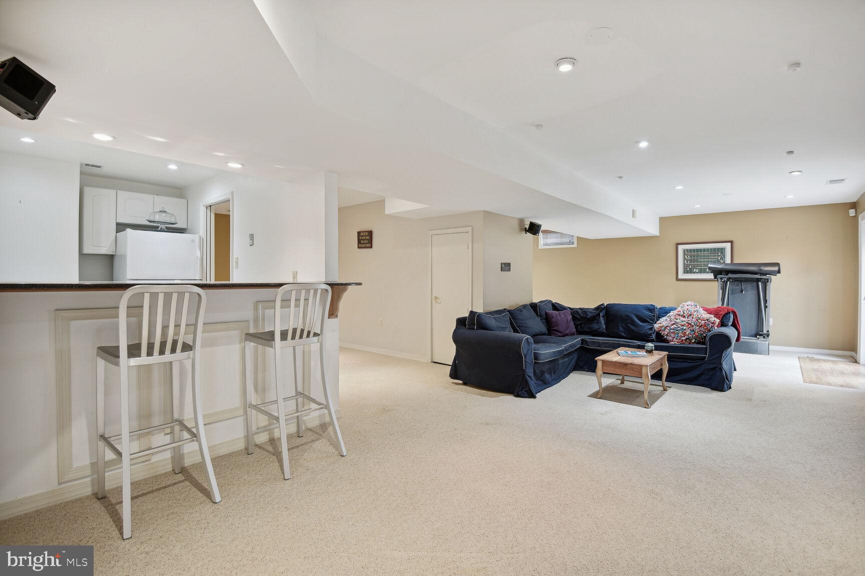 18461 Crownsgate Circle Germantown, MD 20874 - Photo 29 of 43 Family Room with Kitchen