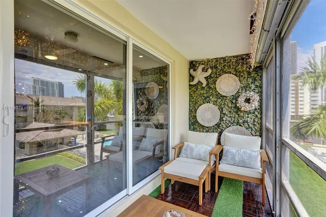 $300,000 | 2600 Diana Drive, Unit 320, Hallandale Beach, FL 33009