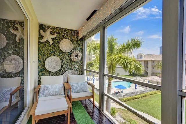 $300,000 | 2600 Diana Drive, Unit 320, Hallandale Beach, FL 33009