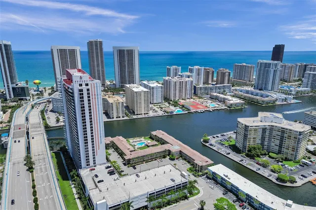 $300,000 | 2600 Diana Drive, Unit 320, Hallandale Beach, FL 33009