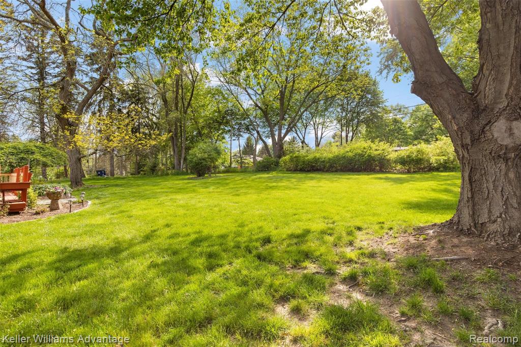 112 East Maryknoll Road Rochester Hills, MI 48309 - Photo 40 of 47