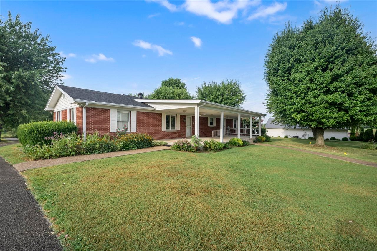 2070 Edmonton Road Glasgow, KY 42141 - Photo 25 of 28 Gallery Image 25