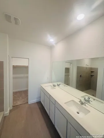 $1,700 | 11831 Carolina Rose, Converse, TX 78109