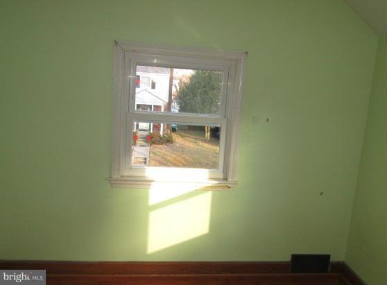 3010 Dunmurry Road Baltimore, MD 21222 - Photo 8 of 14 Bedroom