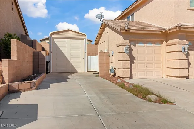 $430,000 | 2078 Willow Bay Road, Laughlin, NV 89029