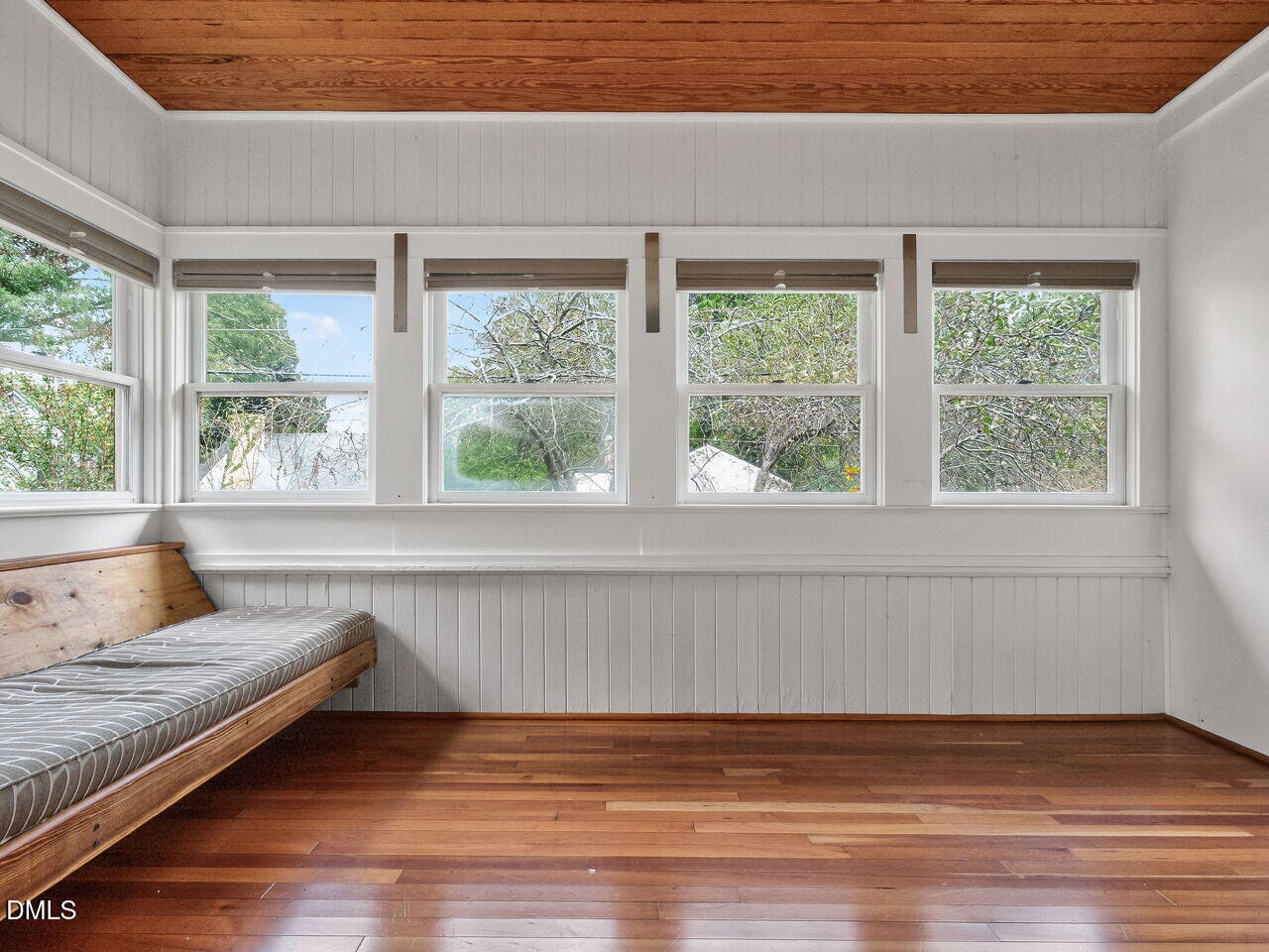 110 Hudson Street Raleigh, NC 27608 - Photo 17 of 27 017-1280x960-photo