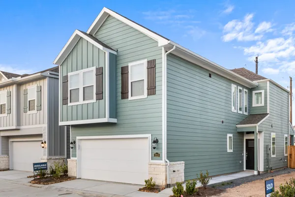 $2,650 | 2213 Bay Breeze Drive, Kemah, TX 77565