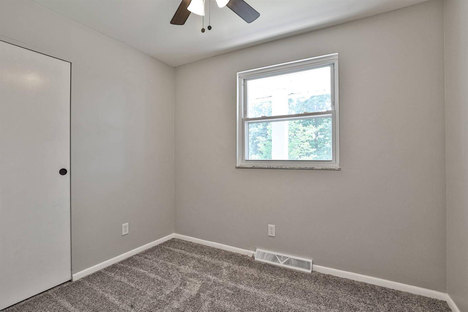 1001 Bay Road West Harrison, IN 47060 - Photo 17 of 41 Gallery Image 17