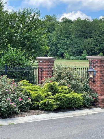 $70,000 | Tbd Ingleside Drive, Pilot Mountain, NC 27041