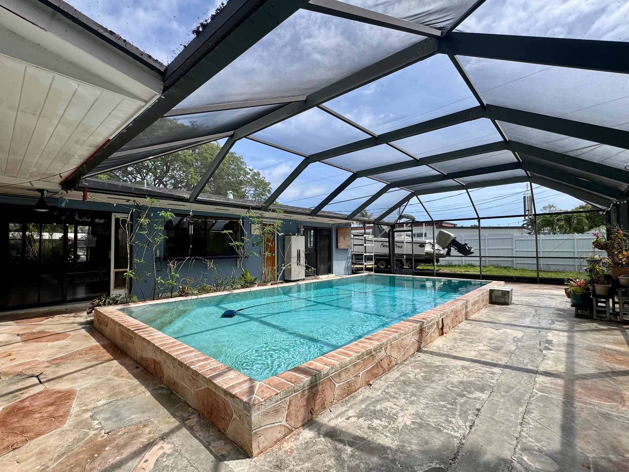 10060 Southwest 214th Street Cutler Bay, FL 33189 - Photo 23 of 26 IMG_1639