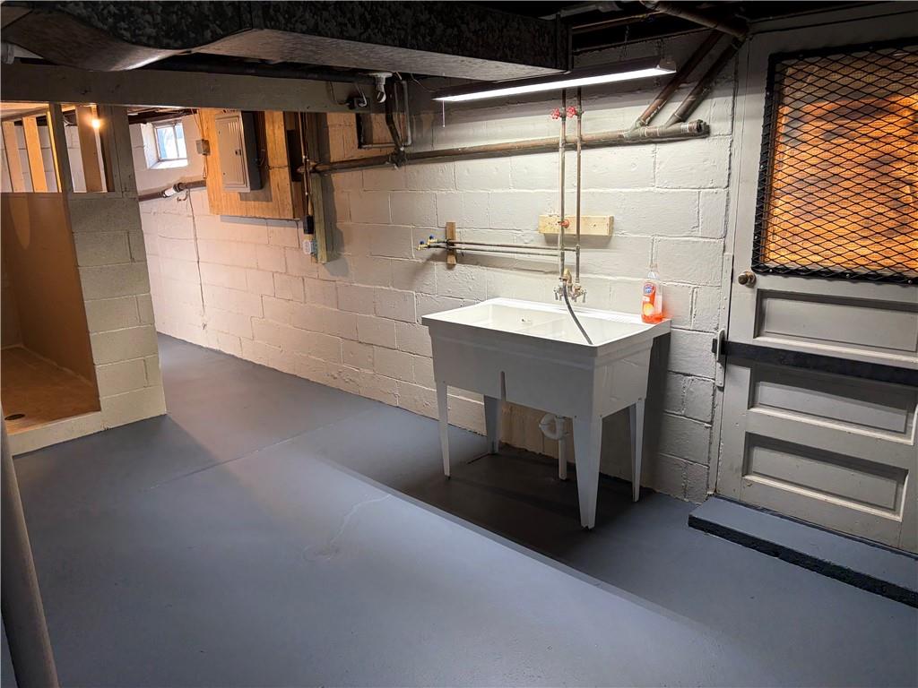 345 Garvin Road Finleyville, PA 15332 - Photo 11 of 23