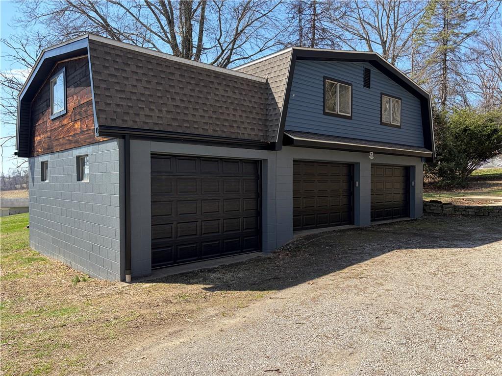 345 Garvin Road Finleyville, PA 15332 - Photo 2 of 23