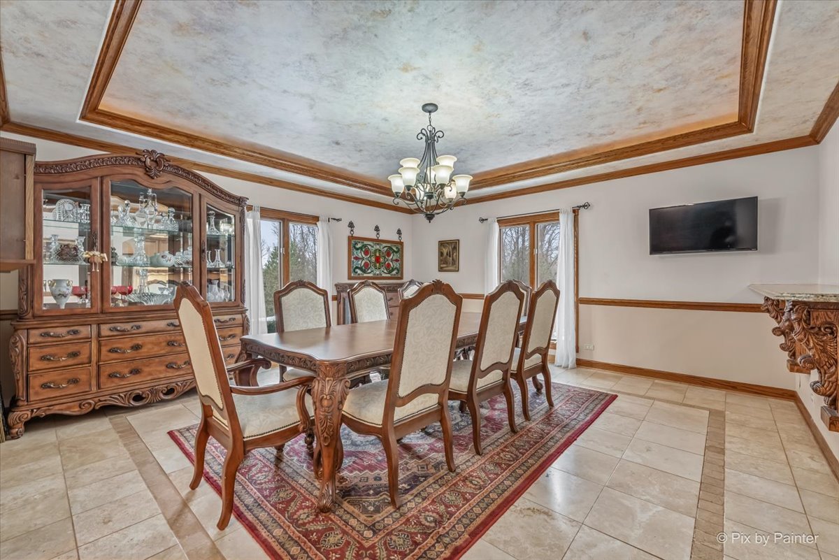 10018 Haegers Bend Road Barrington Hills, IL 60102 - Photo 5 of 95