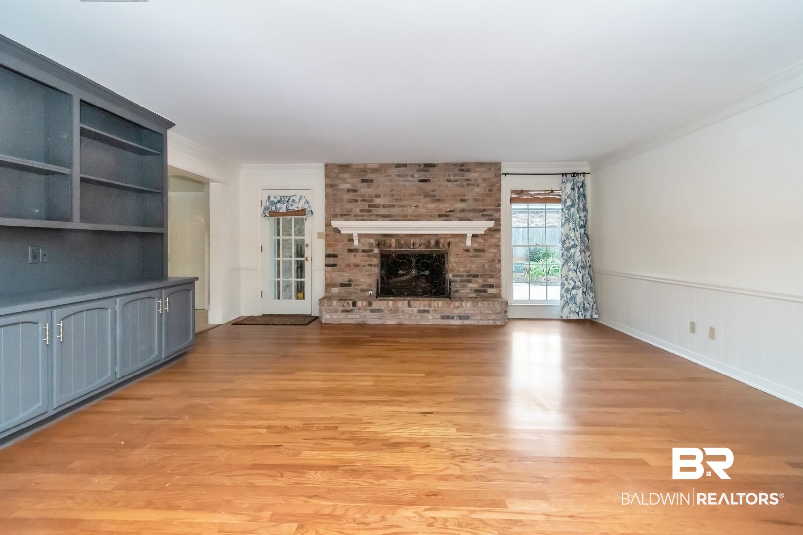 1229 West Chimney Top Drive Mobile, AL 36695 - Photo 11 of 36 Family room