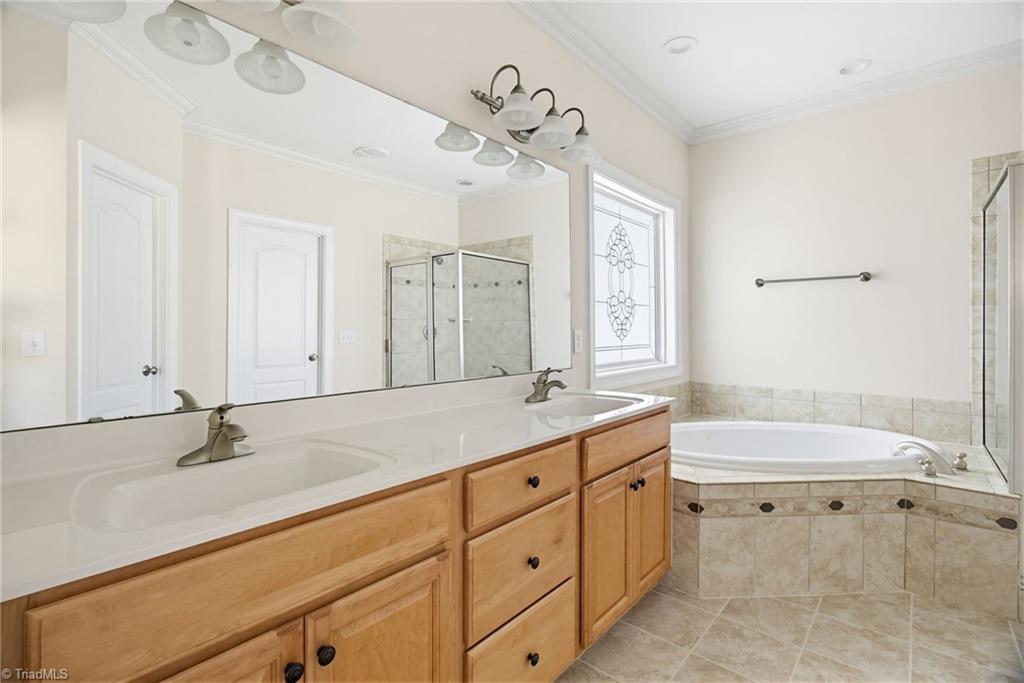 8204 Brotherstwo Road Colfax, NC 27235 - Photo 33 of 50 Primary bath