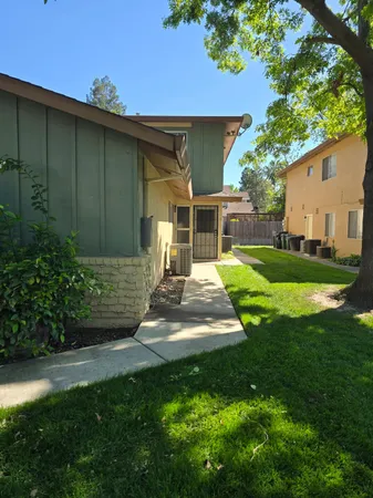 $1,600,000 | 5089 Connecticut Drive, Unit 3, Sacramento, CA 95841