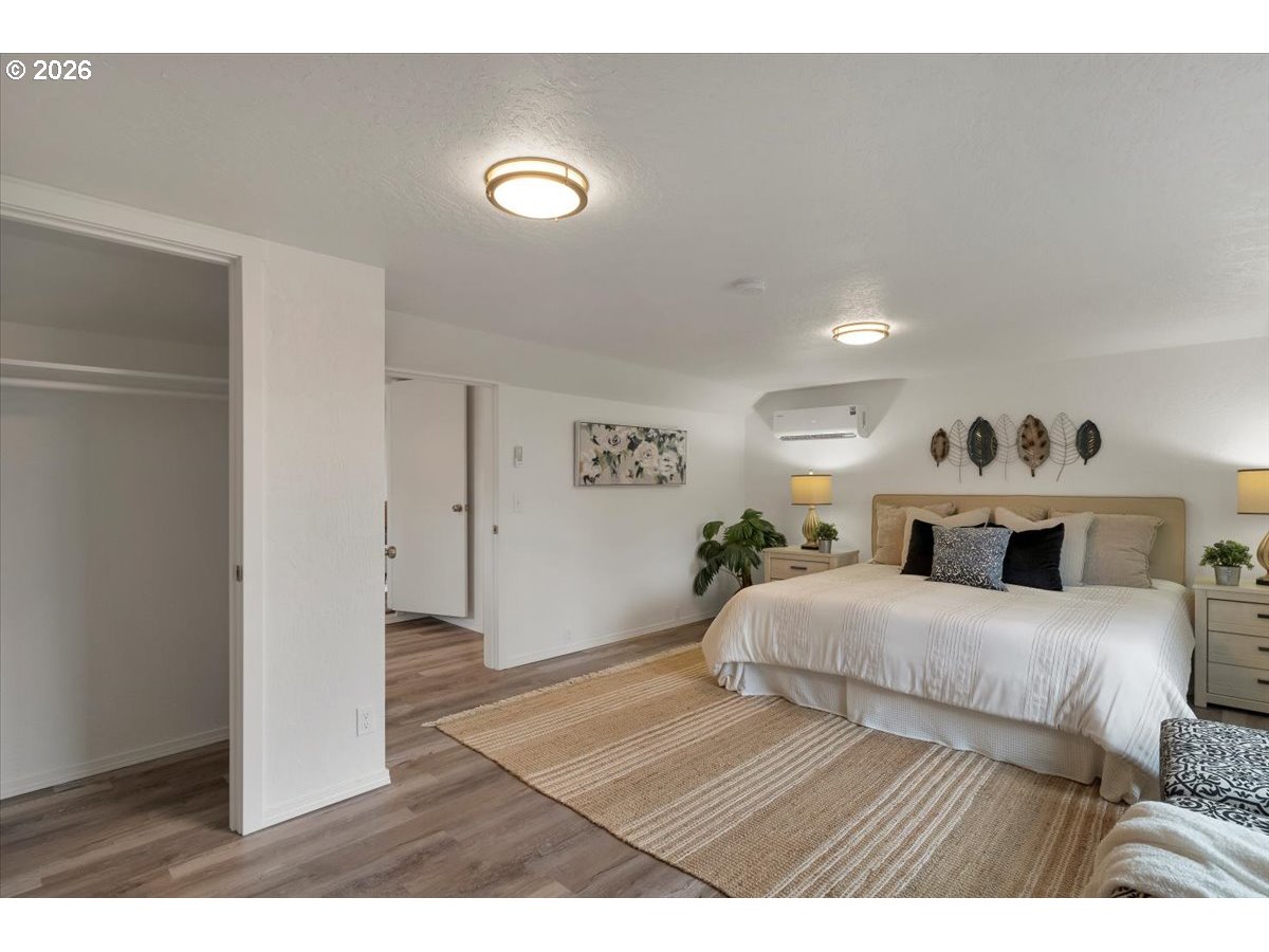 809 Southwest Ash Street Dallas, OR 97338 - Photo 18 of 40