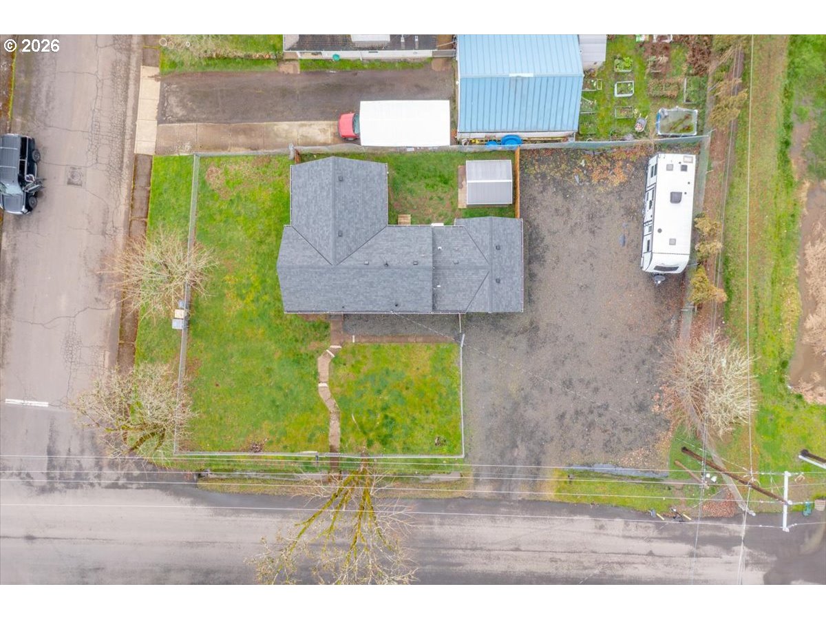 809 Southwest Ash Street Dallas, OR 97338 - Photo 2 of 40