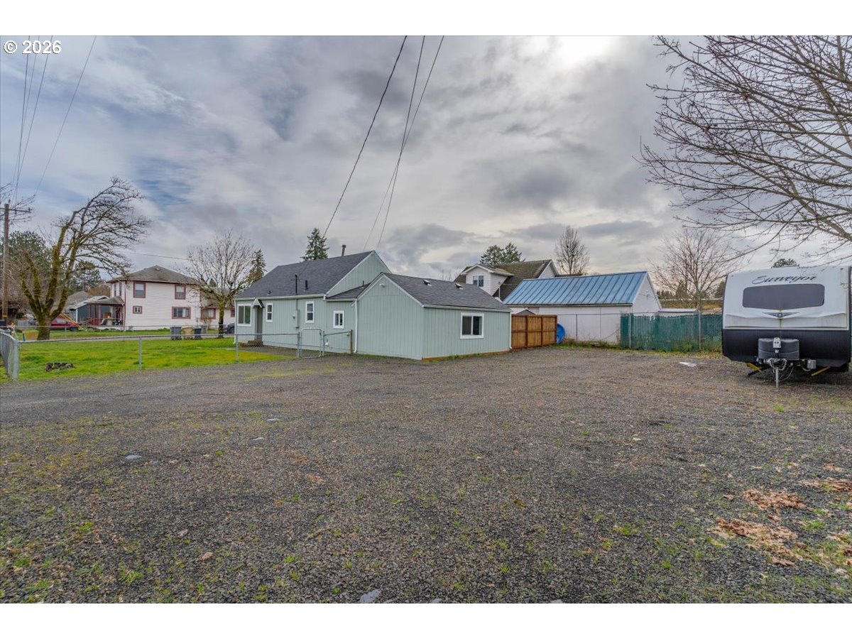 809 Southwest Ash Street Dallas, OR 97338 - Photo 30 of 40