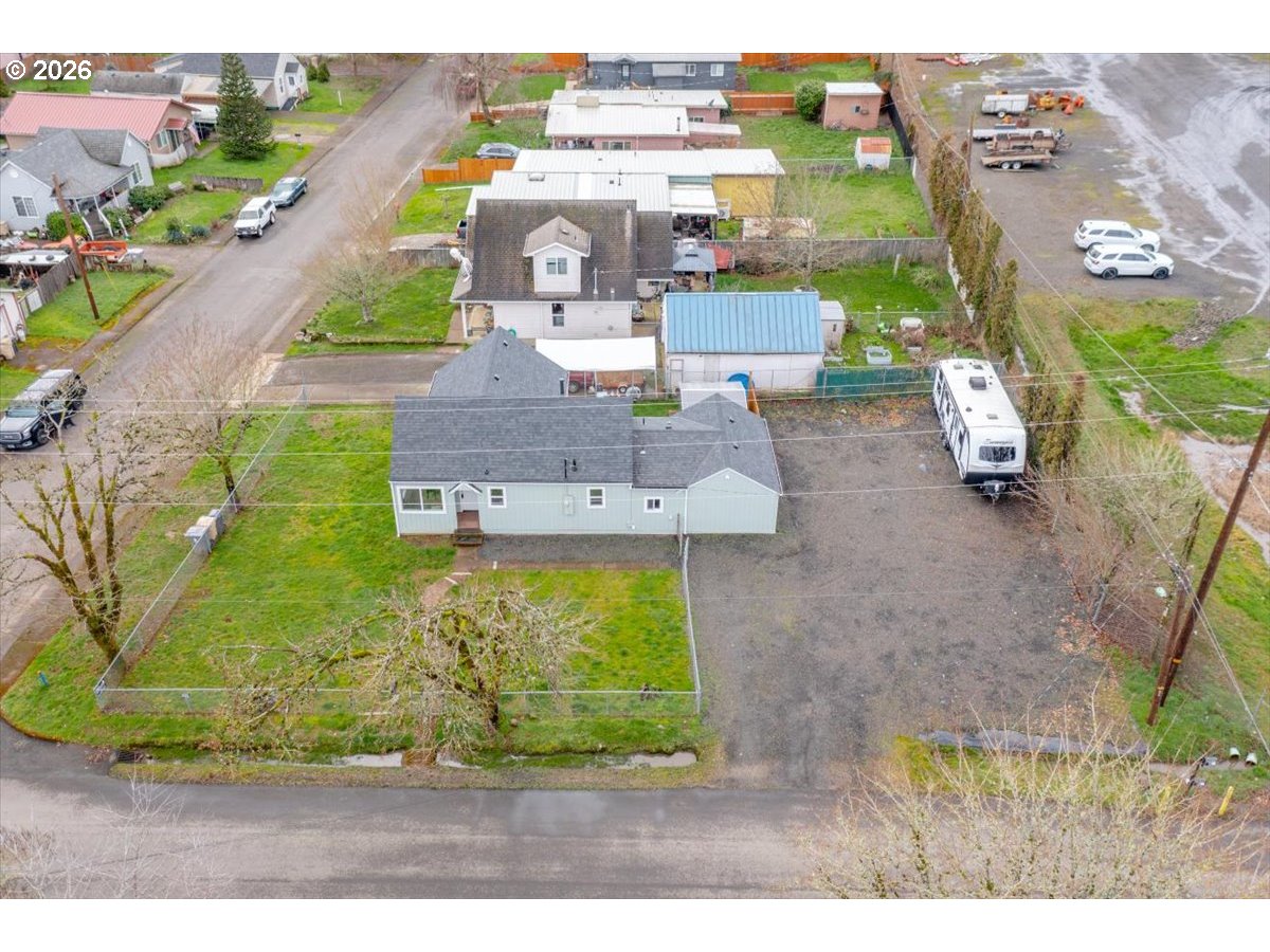 809 Southwest Ash Street Dallas, OR 97338 - Photo 34 of 40