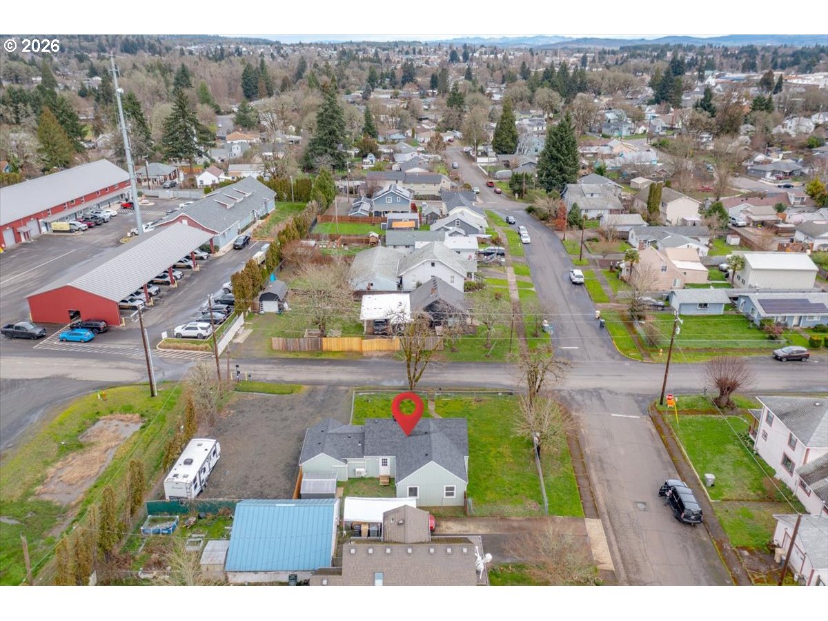 809 Southwest Ash Street Dallas, OR 97338 - Photo 35 of 40