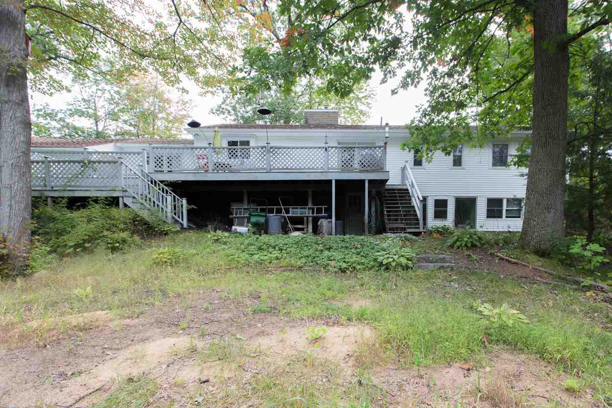 121 Rockingham Road Londonderry, NH 03053 - Photo 34 of 38