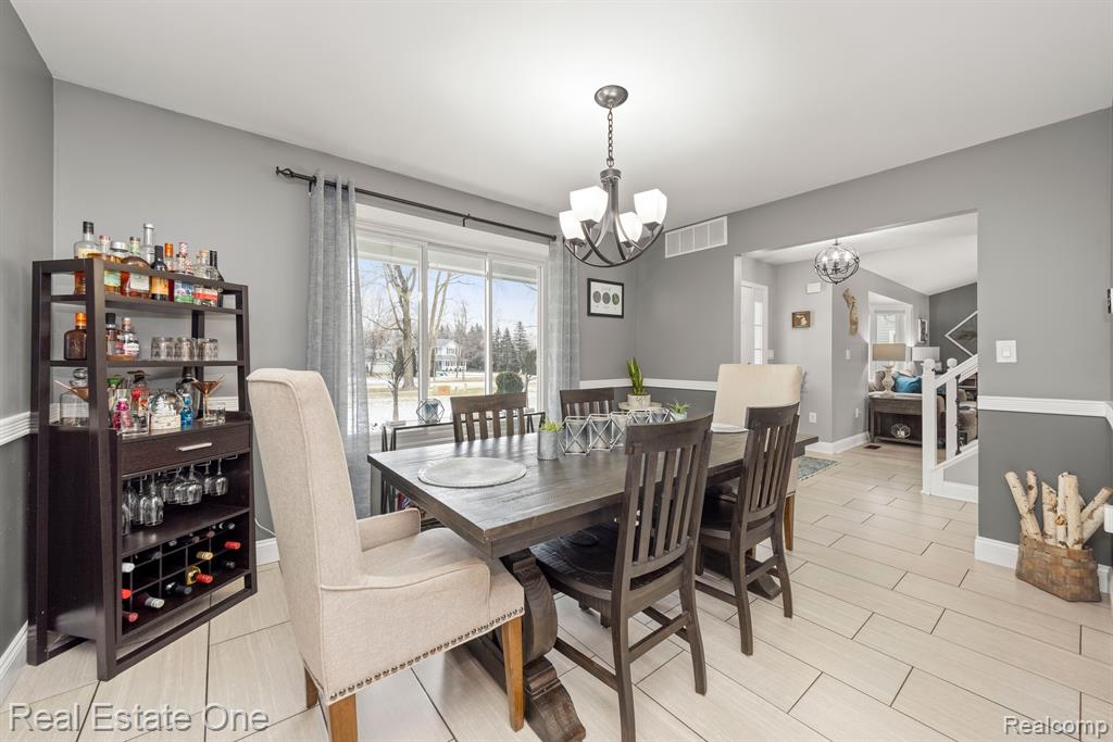 4083 West Maple Road Wixom, MI 48393 - Photo 11 of 68