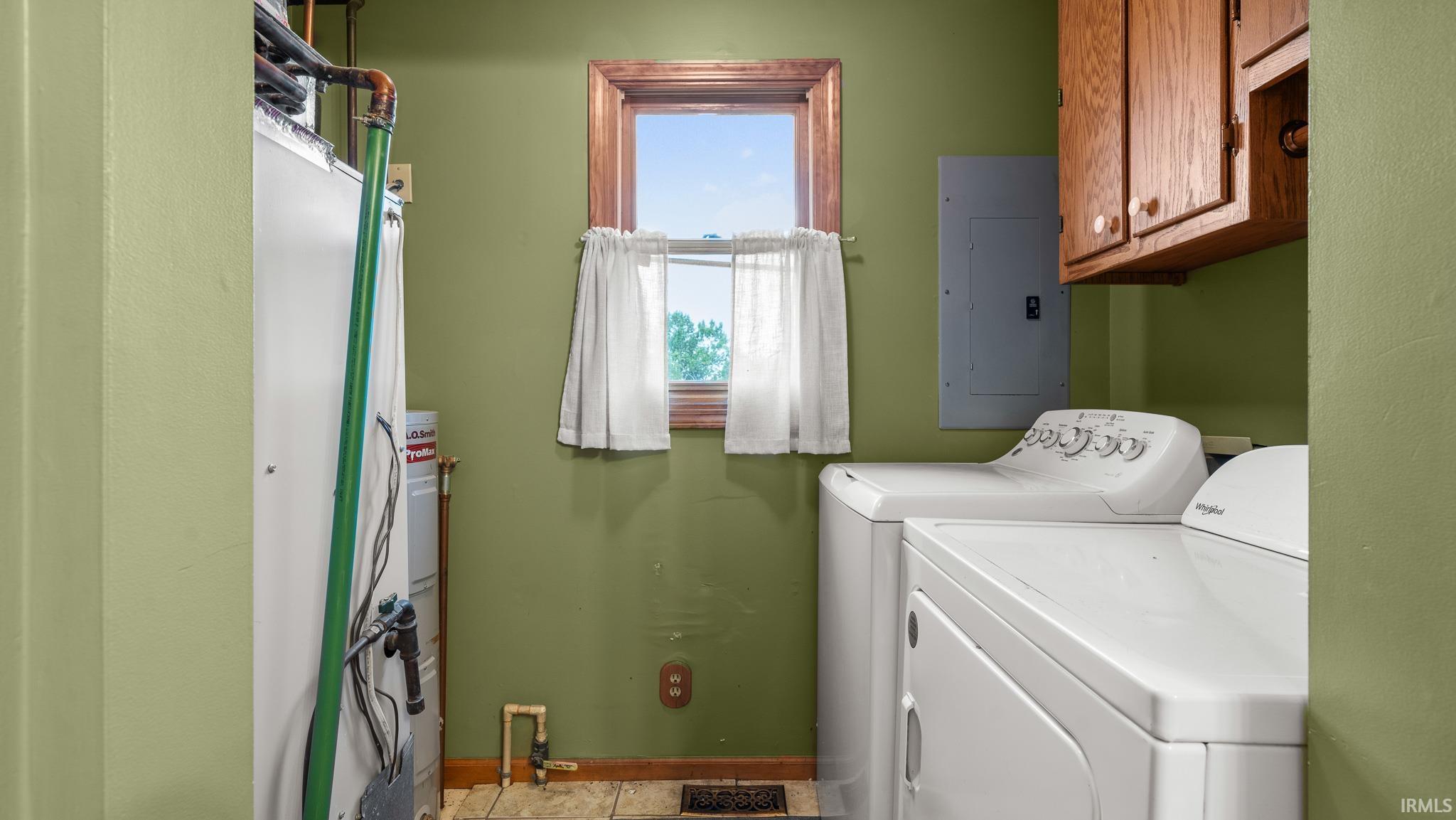 1323 Younger Road Bedford, IN 47421 - Photo 19 of 38 Gallery Image 19