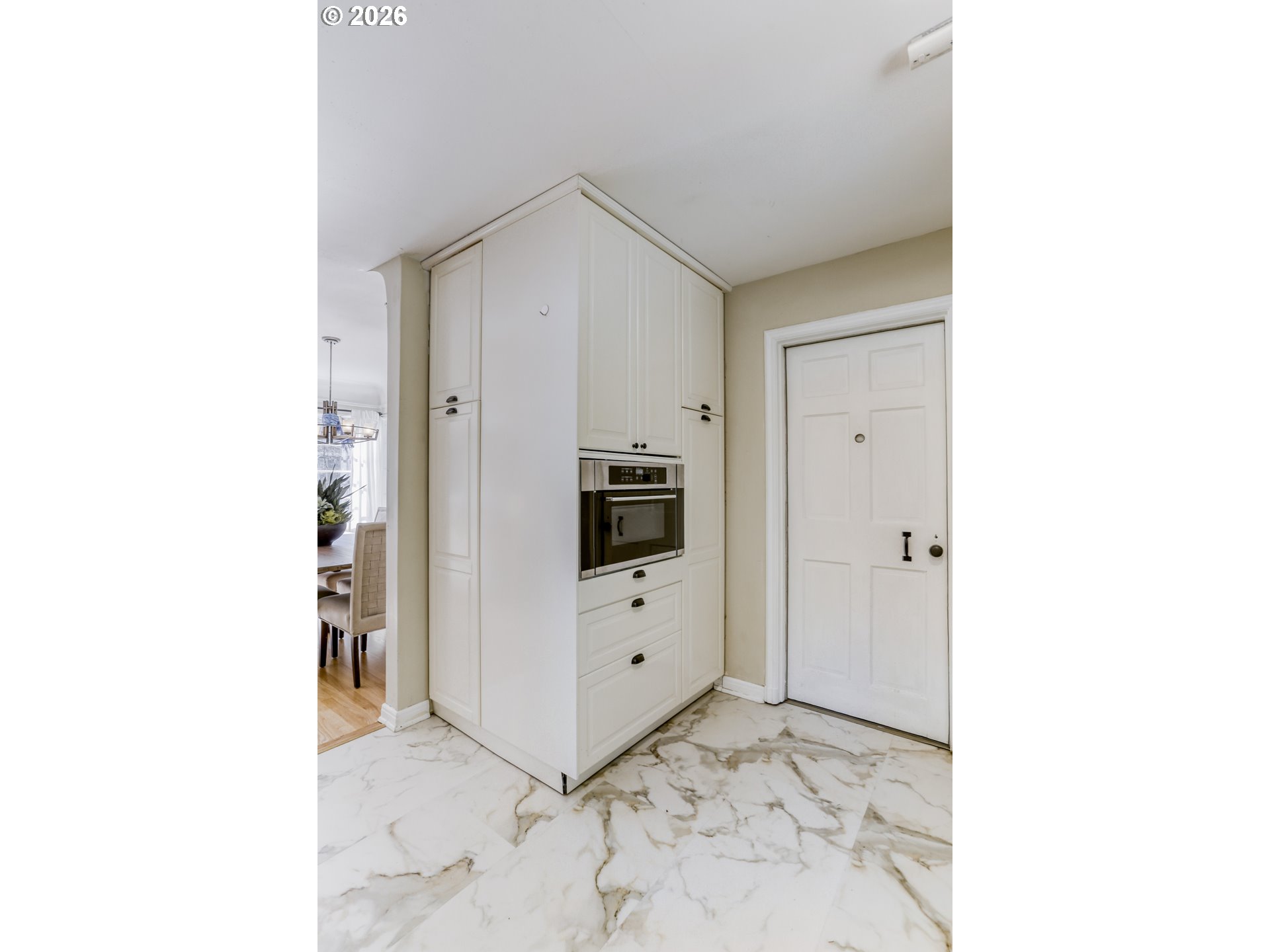 5008 Southwest Taylors Ferry Road Portland, OR 97219 - Photo 13 of 31 Kitchen