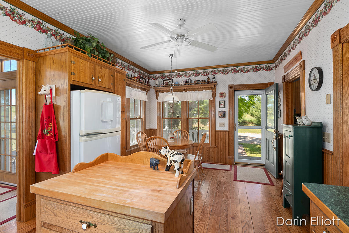 1141 West Tuttle Road Ionia, MI 48846 - Photo 12 of 50 IMG_1010