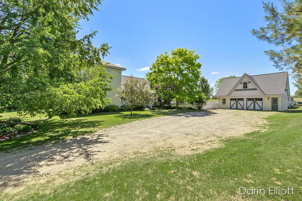 1141 West Tuttle Road Ionia, MI 48846 - Photo 5 of 50 IMG_1003