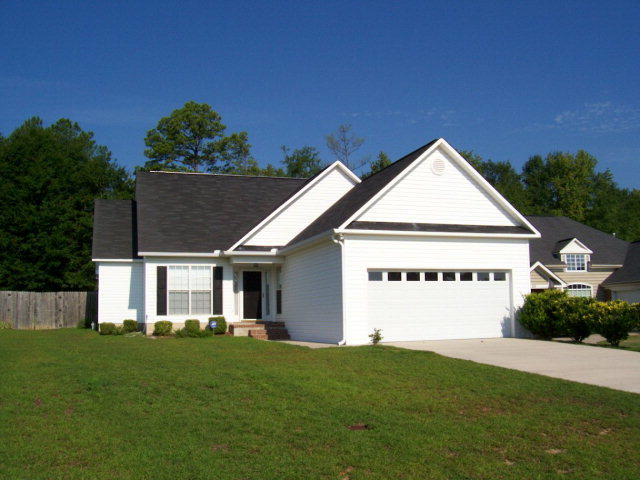 425 Simsbury Ridge Macon, GA 31220 - Photo 1 of 1 Primary Photo