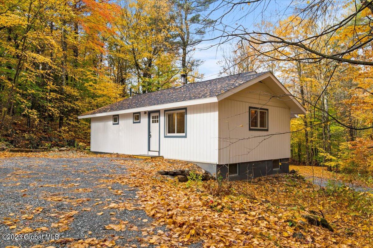 653 Strakos Road Wilton, NY 12833 - Photo 22 of 34 25-FJD_5436