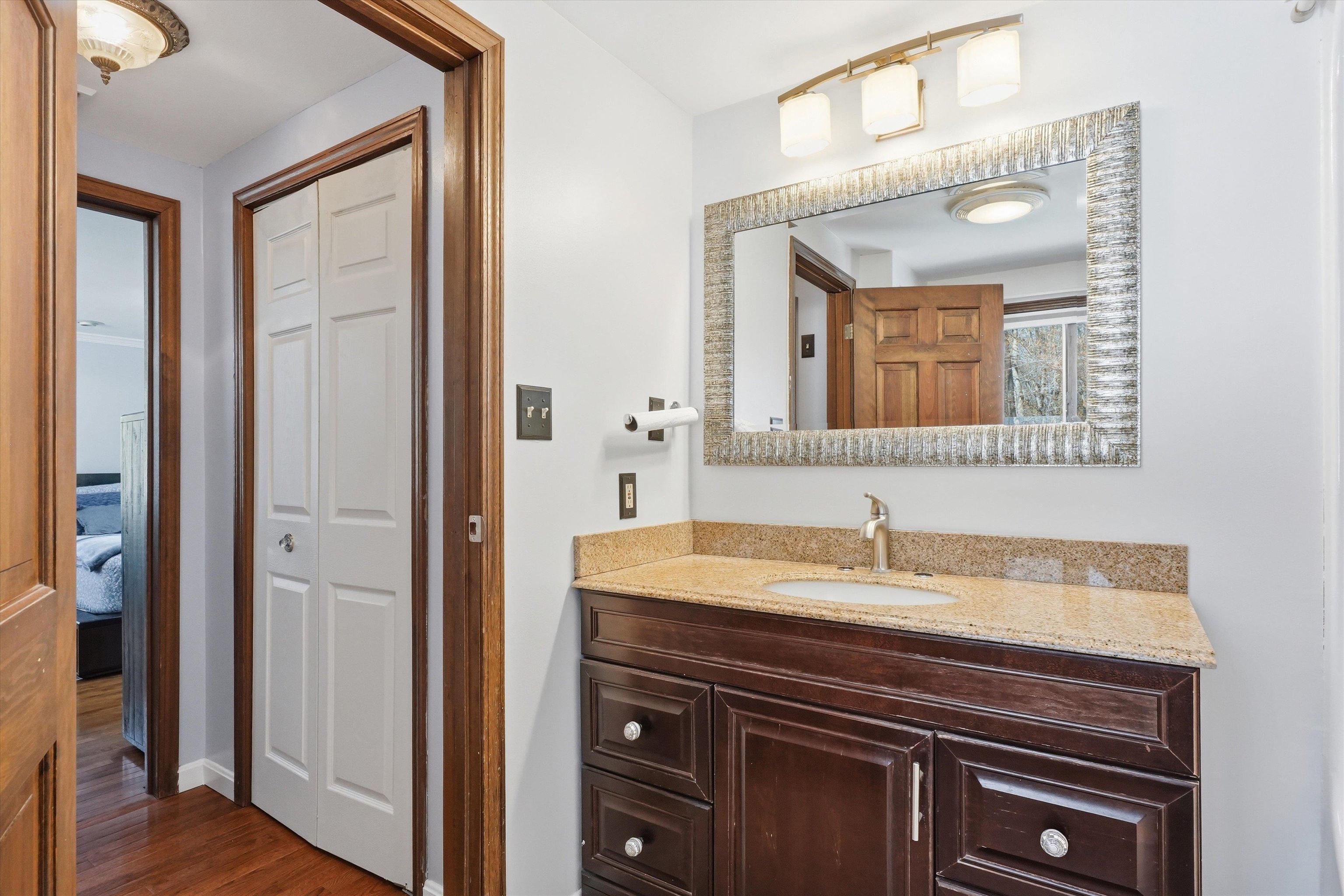 11 Oriole Road Windham, NH 03087 - Photo 34 of 52
