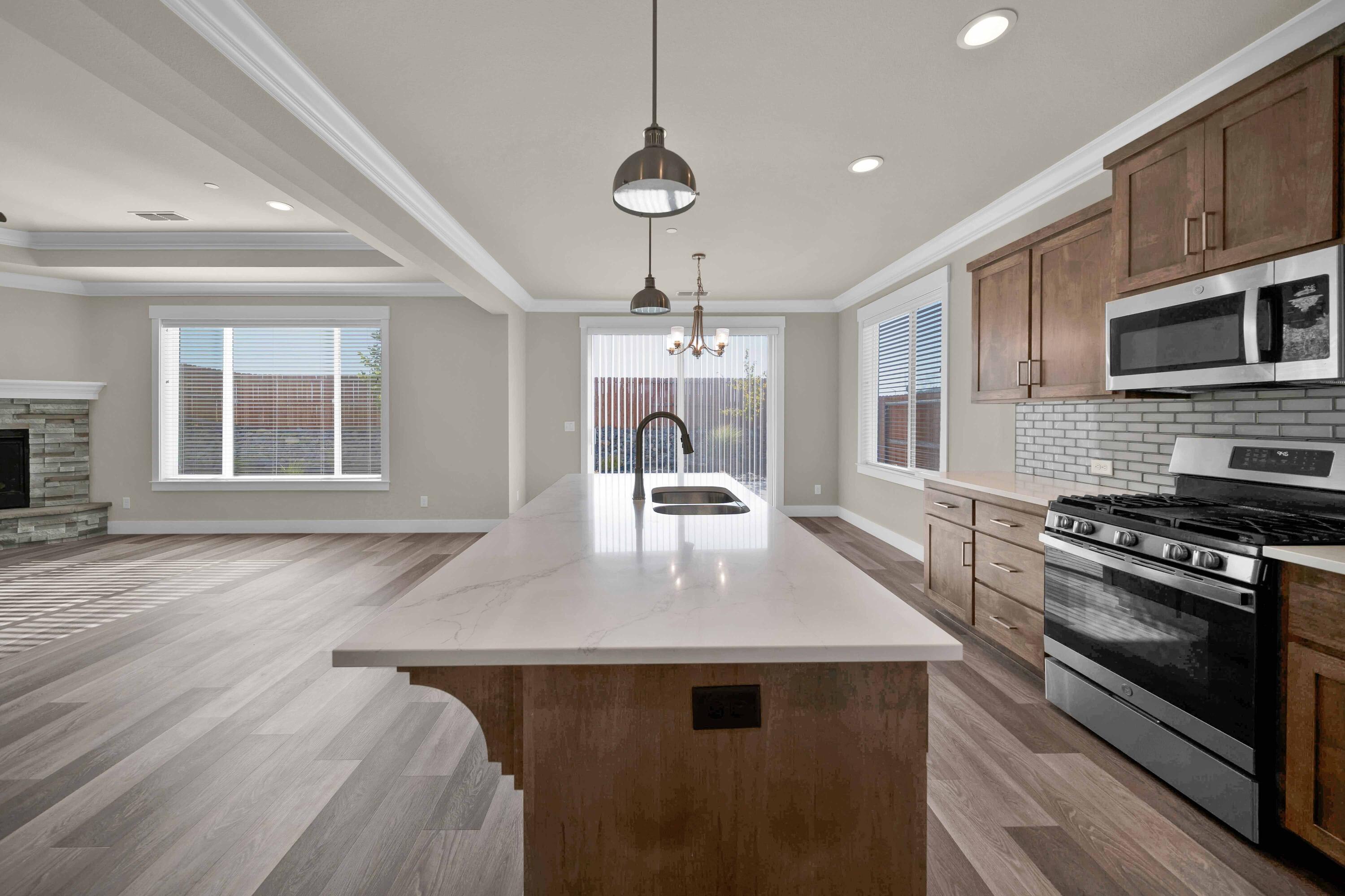 4737 Lower Springs Road Redding, CA 96001 - Photo 8 of 40 7