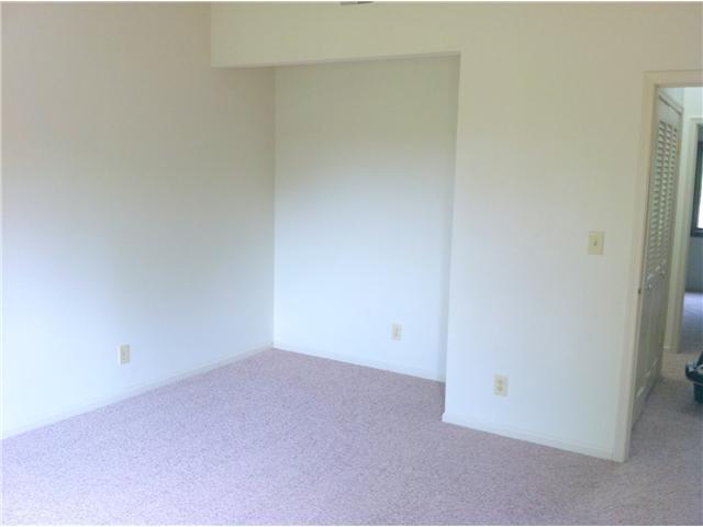 5119 Vantage Point Road, Unit 2215 Avon, IN 46123 - Photo 12 of 24 Gallery Image 12
