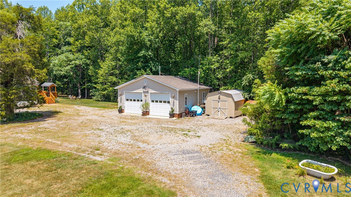 197 Goshen Road Cumberland, VA 23040 - Photo 8 of 70