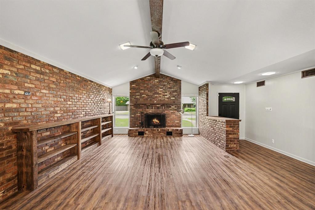 805 Wes Michael Road Bonham, TX 75418 - Photo 6 of 32