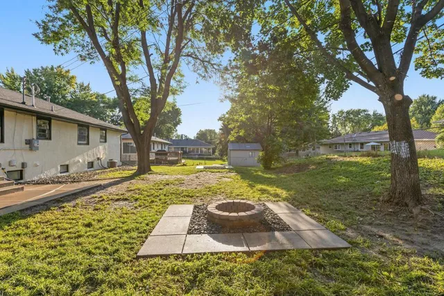 $339,900 | 6602 36th Avenue North, Crystal, MN 55427