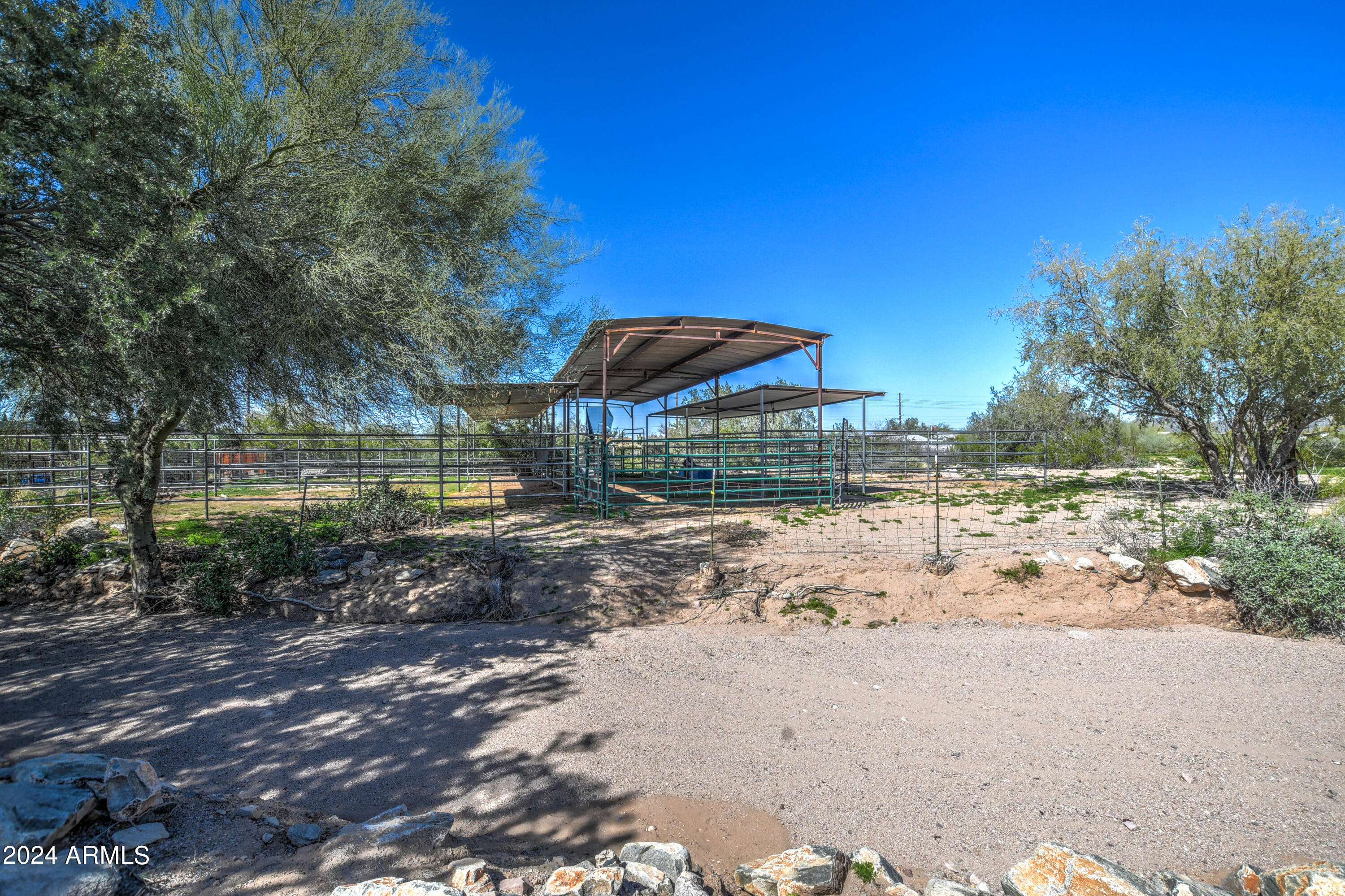 88 North Vista Road Apache Junction, AZ 85119 - Photo 54 of 56 Rear 6