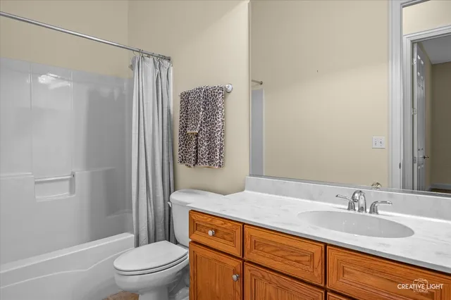 $625,000 | 2045 Bartram Road, North Aurora, IL 60542