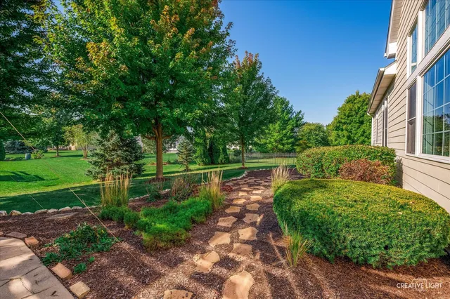 $625,000 | 2045 Bartram Road, North Aurora, IL 60542