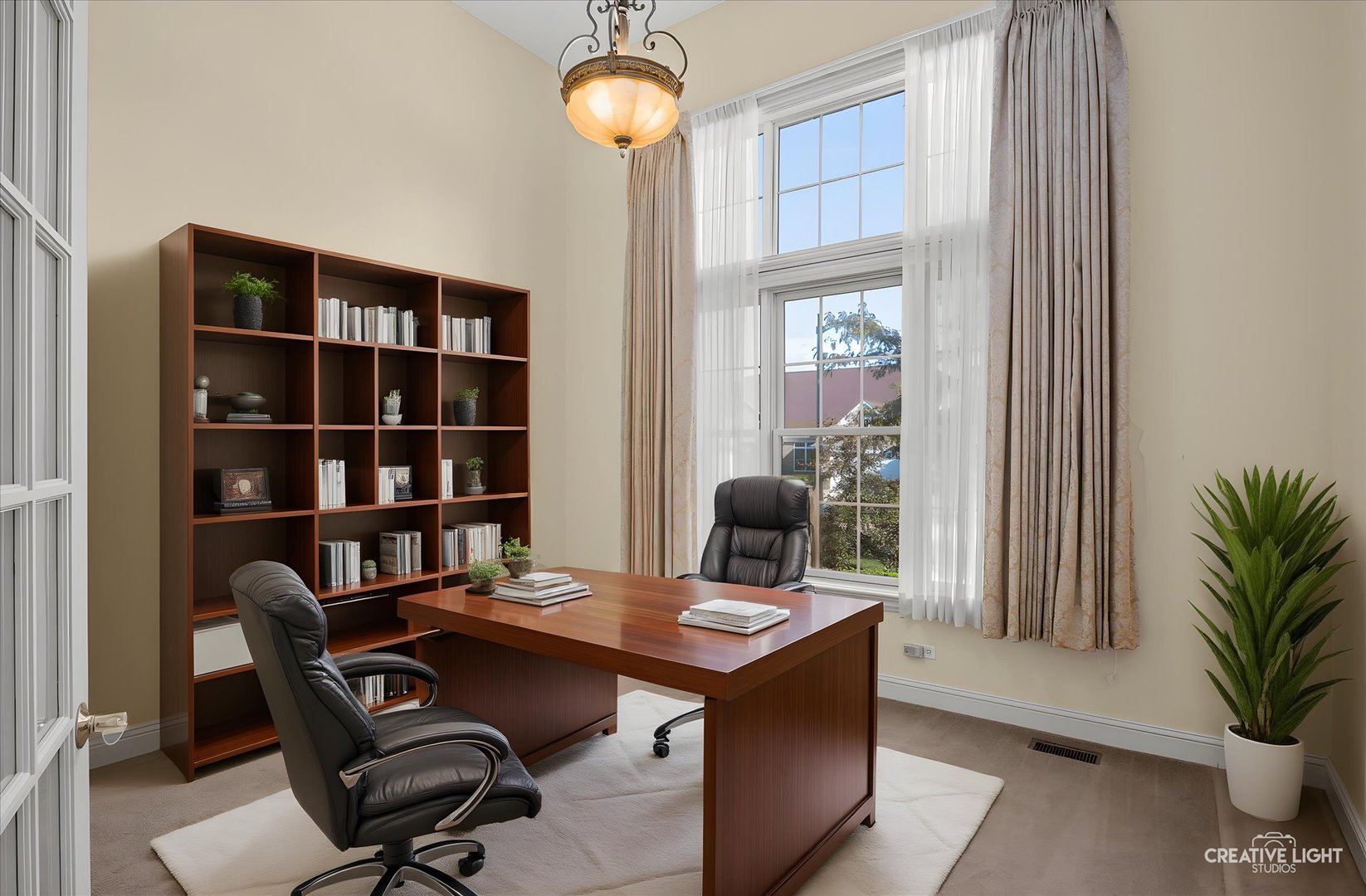 2045 Bartram Road North Aurora, IL 60542 - Photo 5 of 40