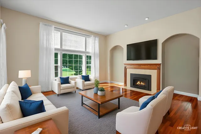 $625,000 | 2045 Bartram Road, North Aurora, IL 60542