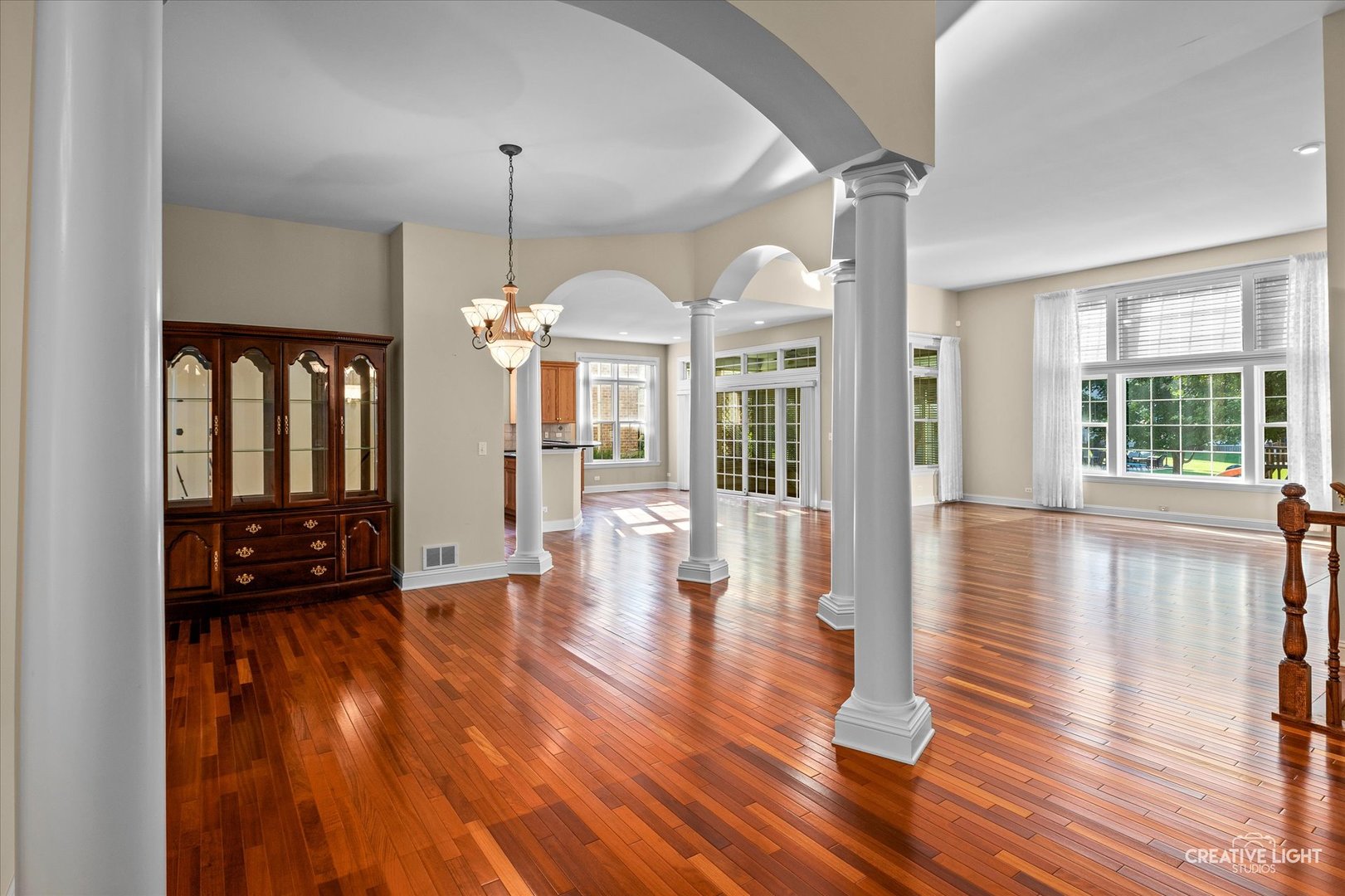 2045 Bartram Road North Aurora, IL 60542 - Photo 10 of 40