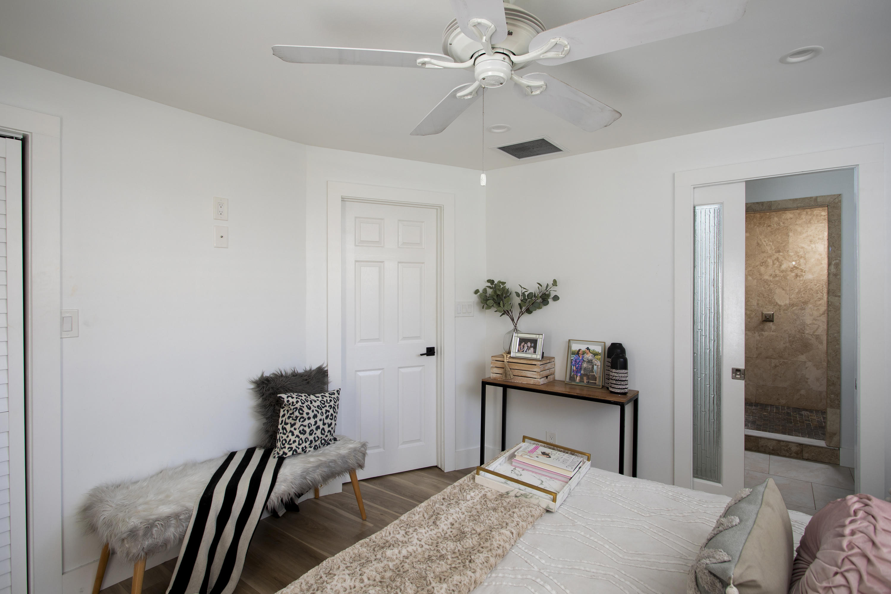 1522 Washington Street Key West, FL 33040 - Photo 12 of 21 a bedroom with a bed and a chandelier