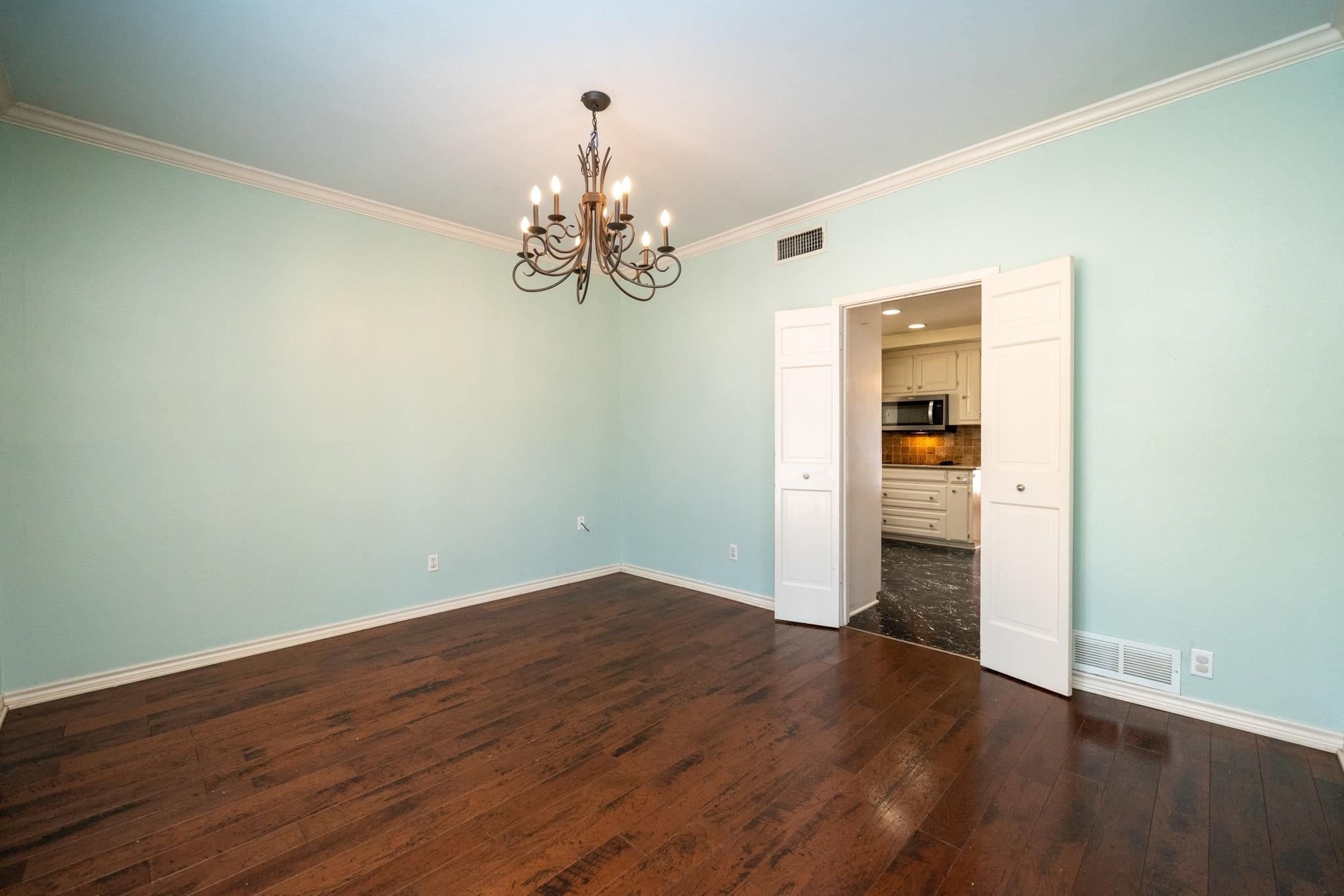 6 Rim Road Kilgore, TX 75662 - Photo 12 of 40 Gallery Image 12